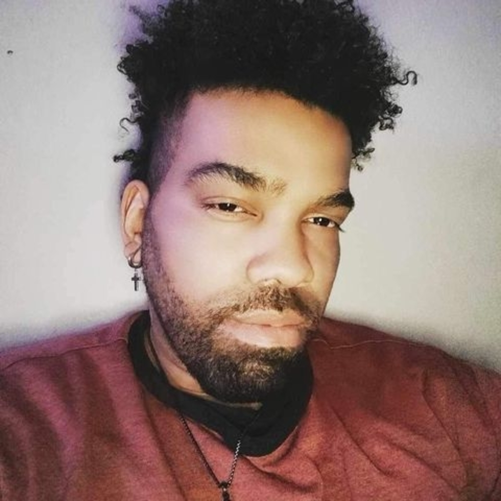 Meet your Posher, Travon